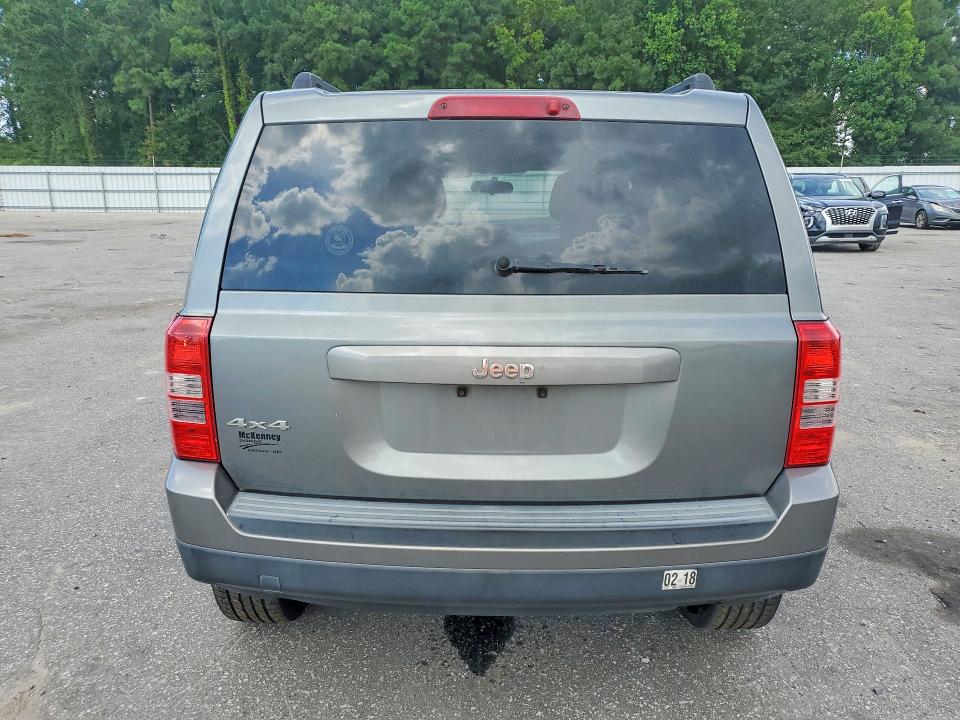 Photo 6 from auction – 2012 JEEP PATRIOT with VIN 1C4NJRBB5CD569638
