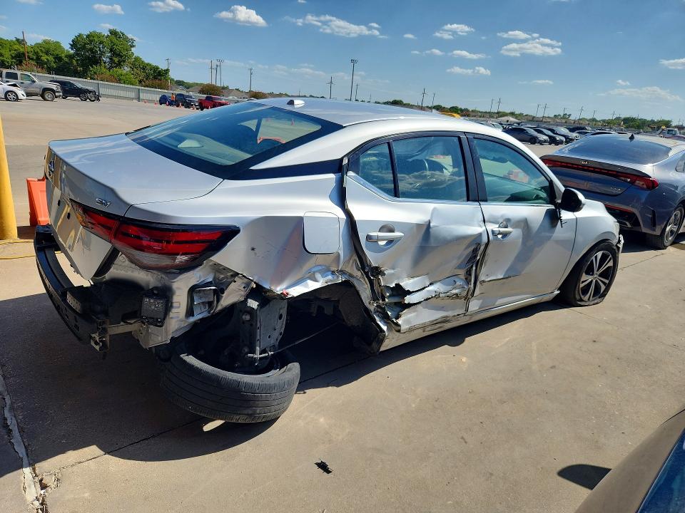 Photo 3 from auction – 2022 NISSAN SENTRA with VIN 3N1AB8CV3NY255343