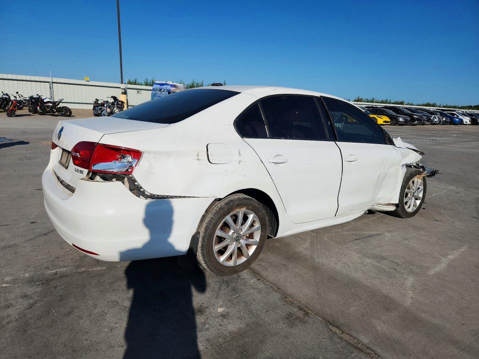Photo 3 from auction – 2012 VOLKSWAGEN JETTA with VIN 3VWDP7AJ6CM415836