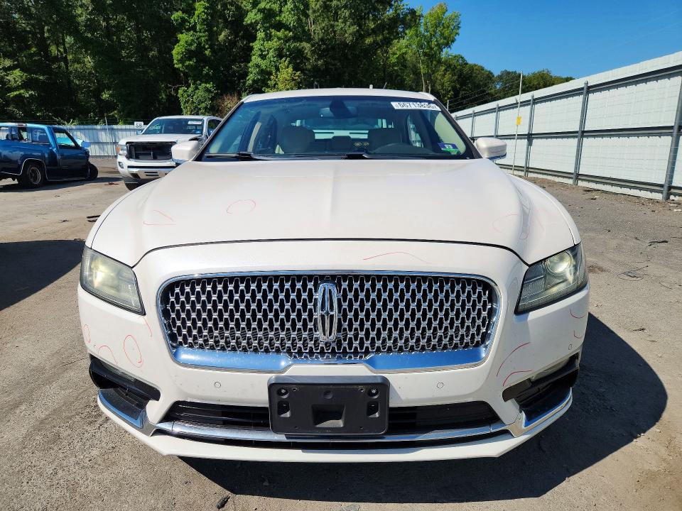 Photo 5 from auction – 2017 LINCOLN CONTINENTAL with VIN 1LN6L9VK1H5620060