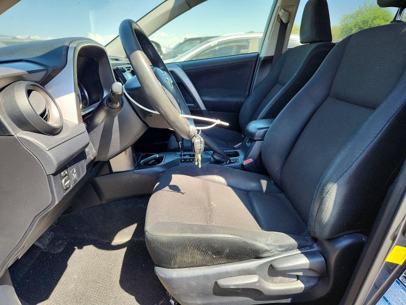 Photo 7 from auction – 2016 TOYOTA RAV4 with VIN JTMBFREV8GD192643