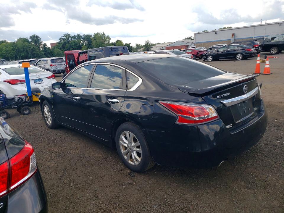 صورة رقم 2 من المزاد - 2015 NISSAN ALTIMA مع VIN 1N4AL3AP8FC112342
