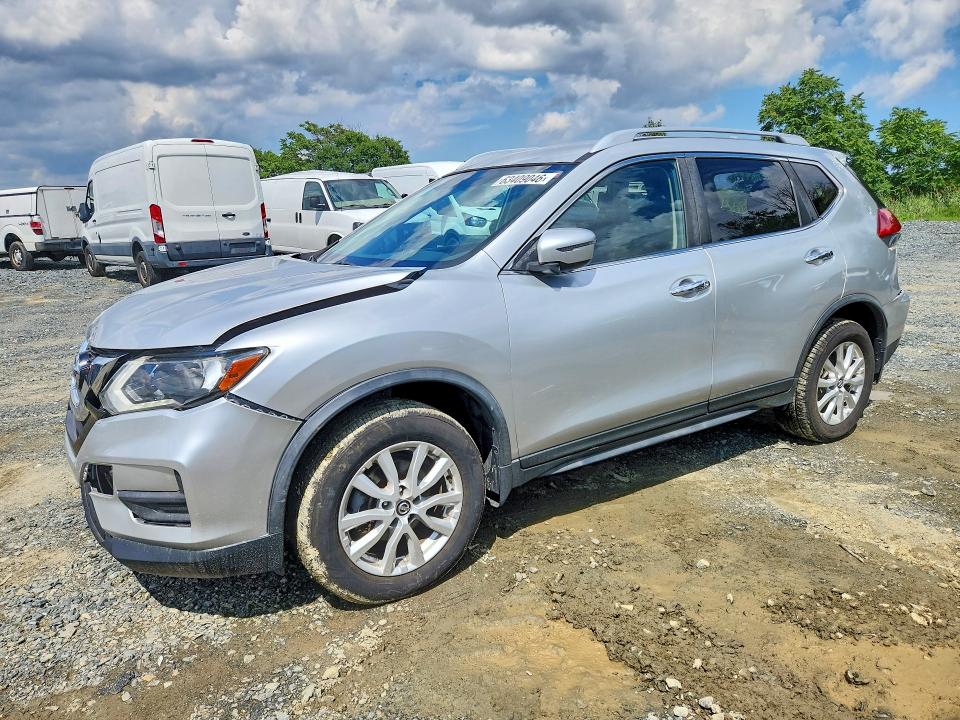NISSAN ROGUE 2017 with VIN JN8AT2MV2HW022169 - Photo from auction
