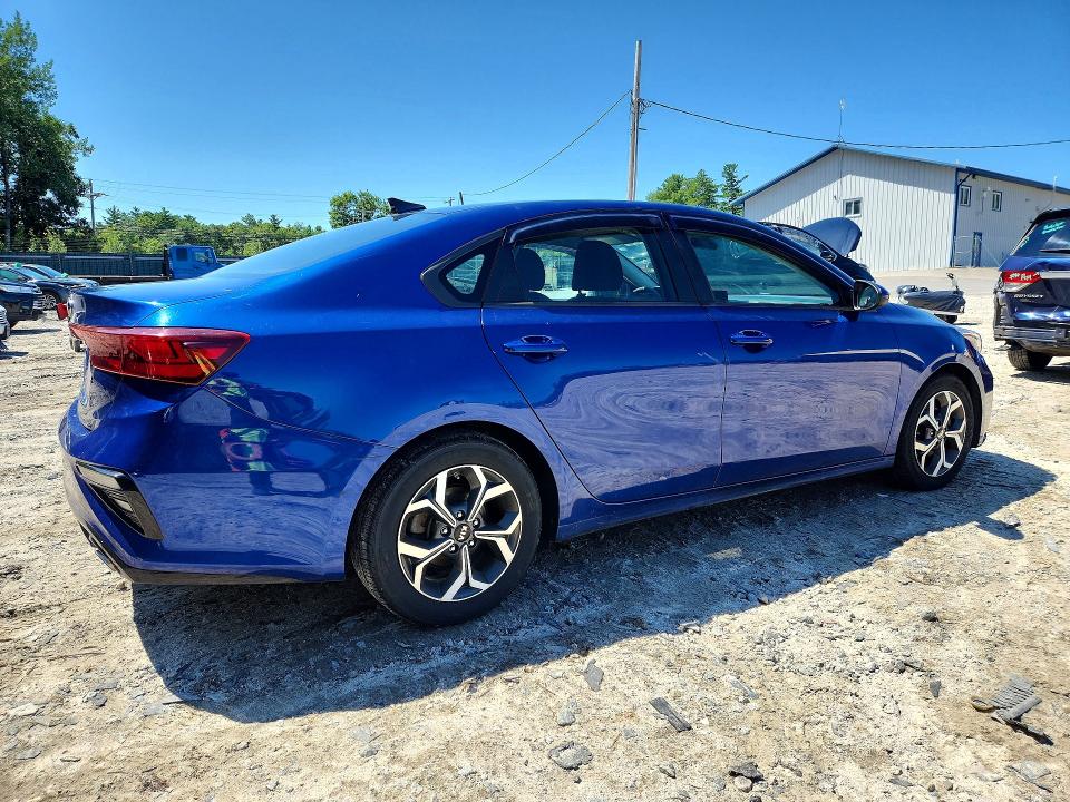 Photo 3 from auction – 2019 KIA FORTE with VIN 3KPF24AD5KE116463
