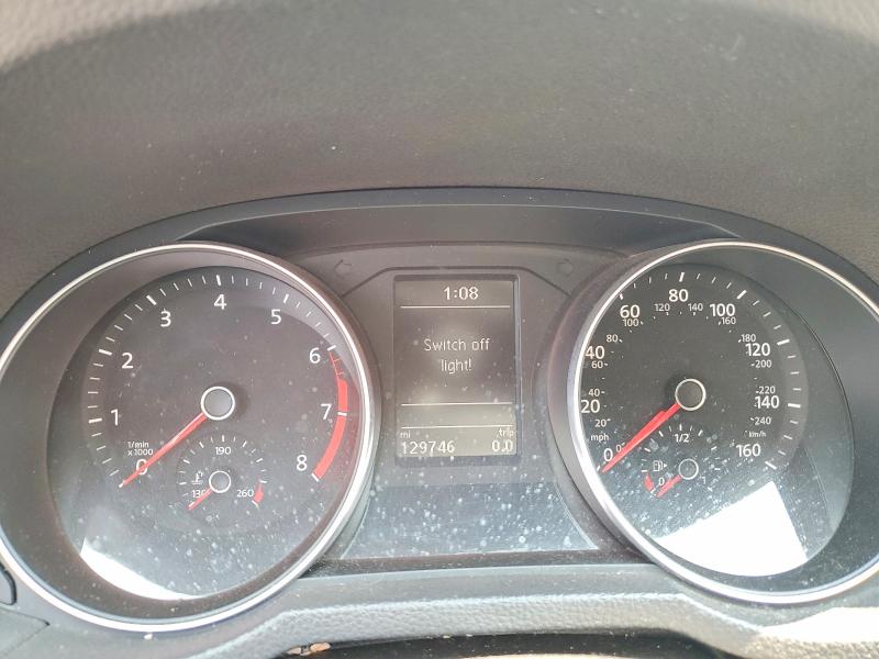Foto 9 de la subasta – 2017 VOLKSWAGEN PASSAT con VIN 1VWDT7A32HC049699
