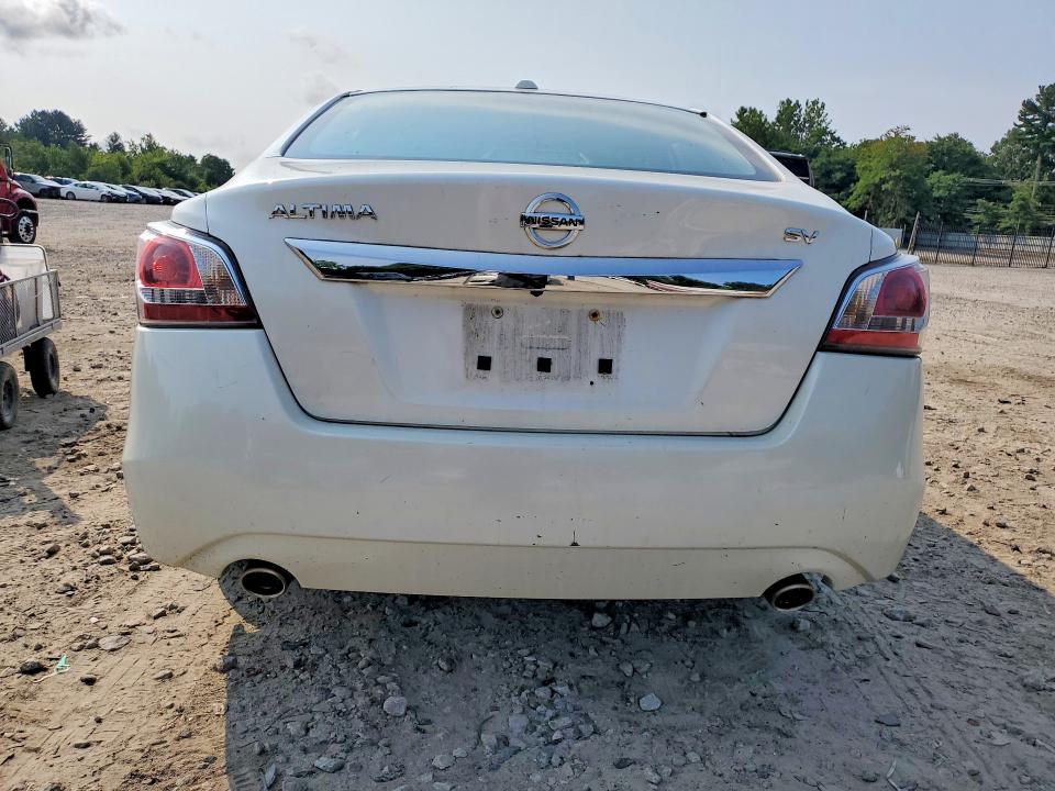 Photo 6 from auction – 2015 NISSAN ALTIMA with VIN 1N4AL3AP7FC156395