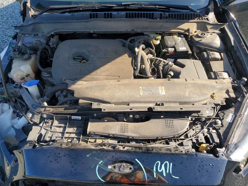 Photo 11 from auction – 2016 FORD FUSION with VIN 3FA6P0HD5GR210834