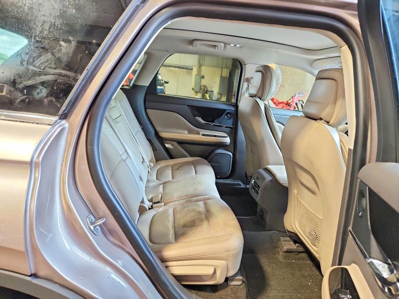 Photo 11 from auction – 2020 LINCOLN CORSAIR with VIN 5LMCJ2D95LUL03473
