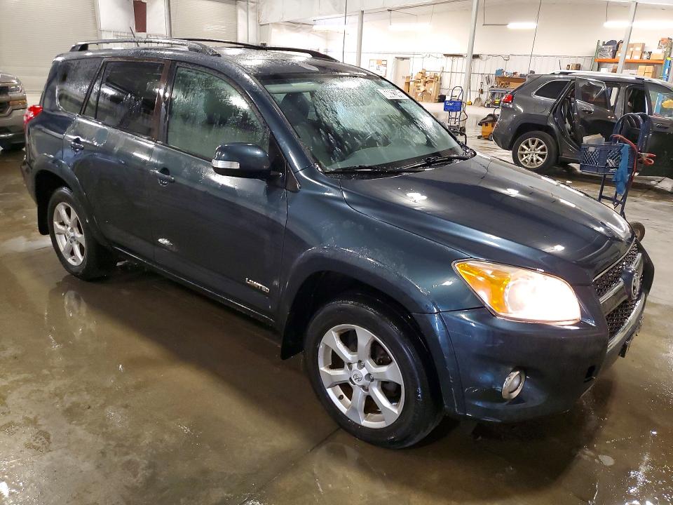 Foto 4 de la subasta – 2011 TOYOTA RAV4 con VIN 2T3DF4DV8BW116509