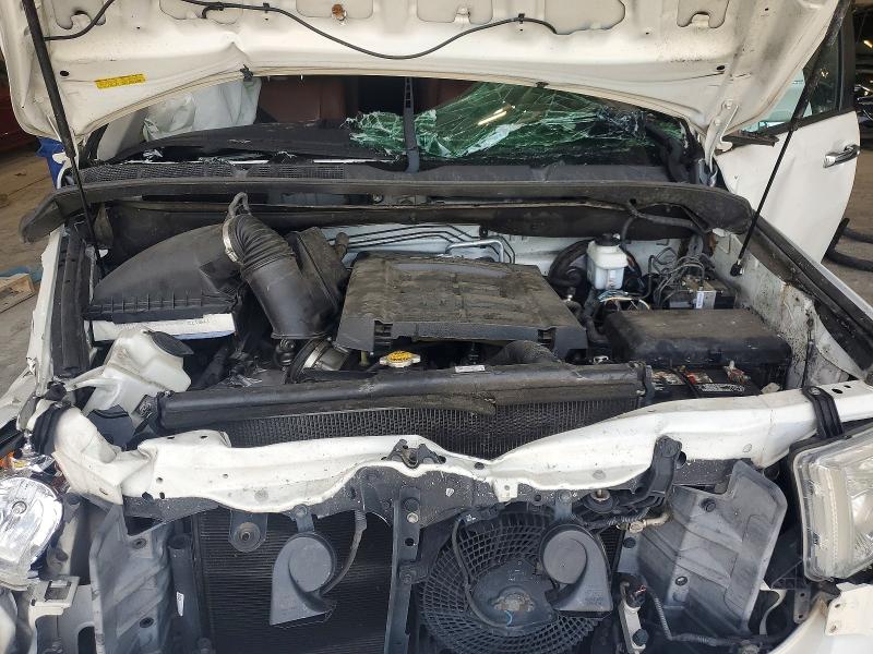 Photo 12 from auction – 2016 TOYOTA SEQUOIA with VIN 5TDDY5G19GS136222