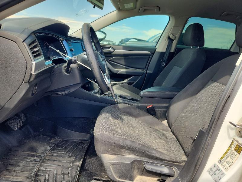 Photo 7 from auction – 2019 VOLKSWAGEN JETTA with VIN 3VWCB7BU3KM275830