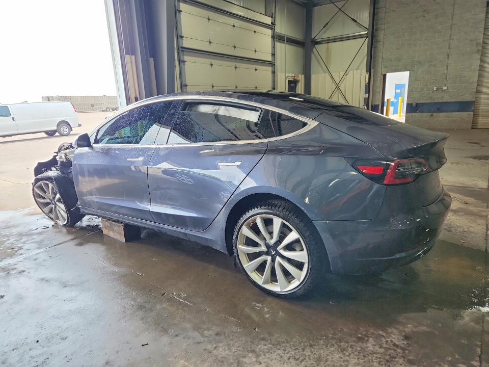 Photo 2 from auction – 2018 TESLA MODEL 3 with VIN 5YJ3E1EA5JF153286