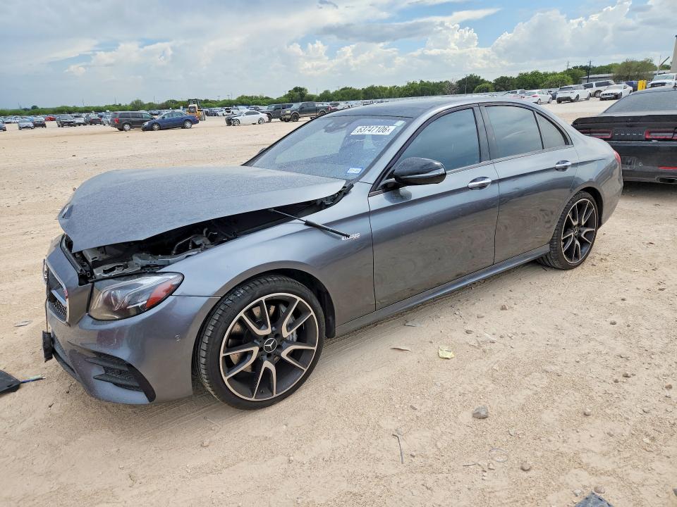 MERCEDES-BENZ E 2018 with VIN WDDZF6EB3JA395960 - Photo from auction