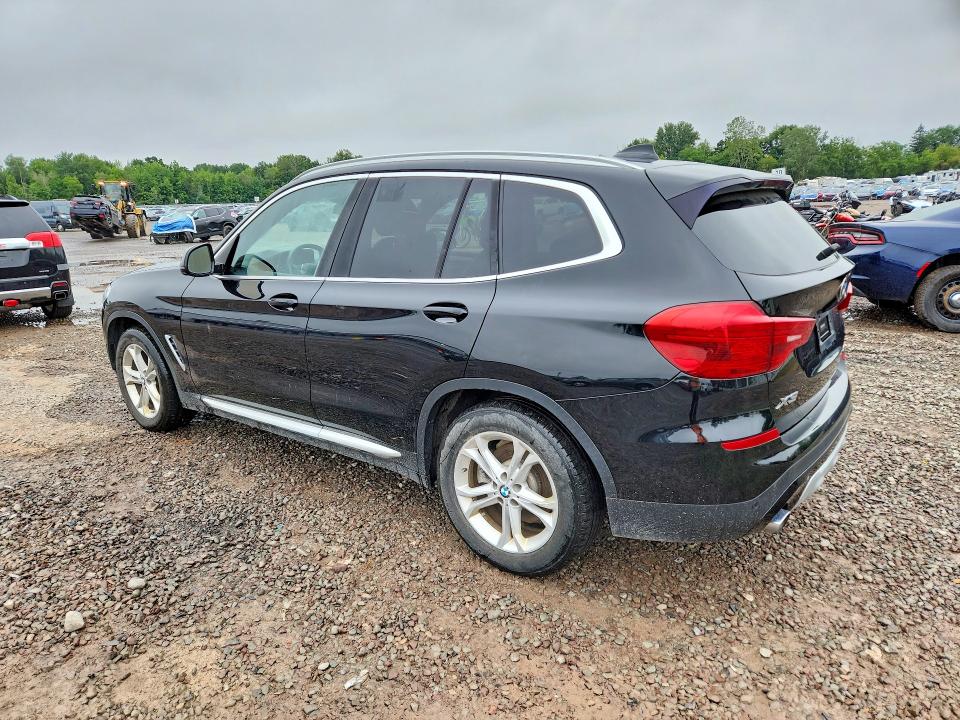 Photo 2 from auction – 2019 BMW X3 with VIN 5UXTR9C59KLD94423