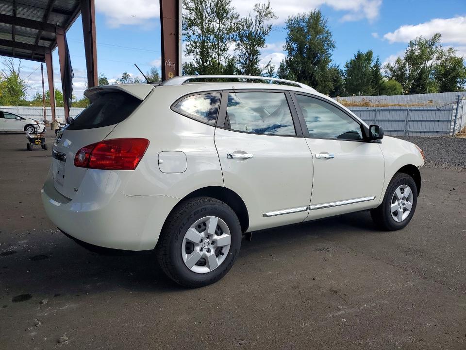 Photo 3 from auction – 2015 NISSAN ROGUE SELECT with VIN JN8AS5MV4FW755079
