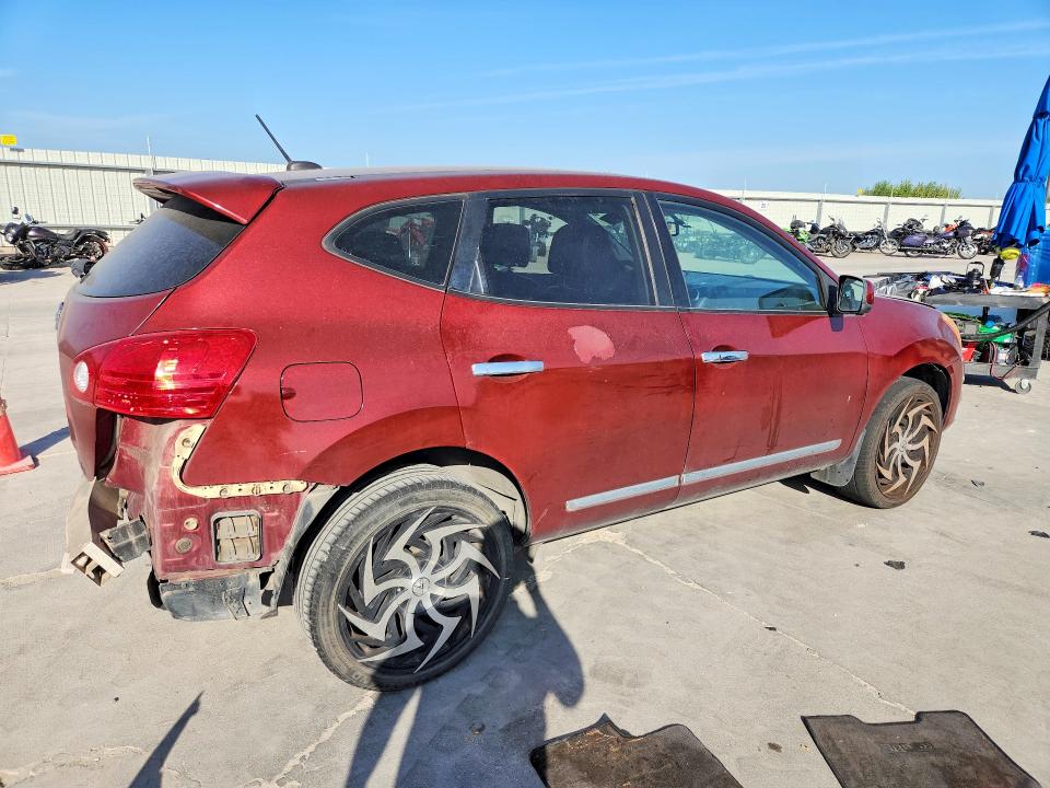 Photo 3 from auction – 2011 NISSAN ROGUE with VIN JN8AS5MT0BW186997