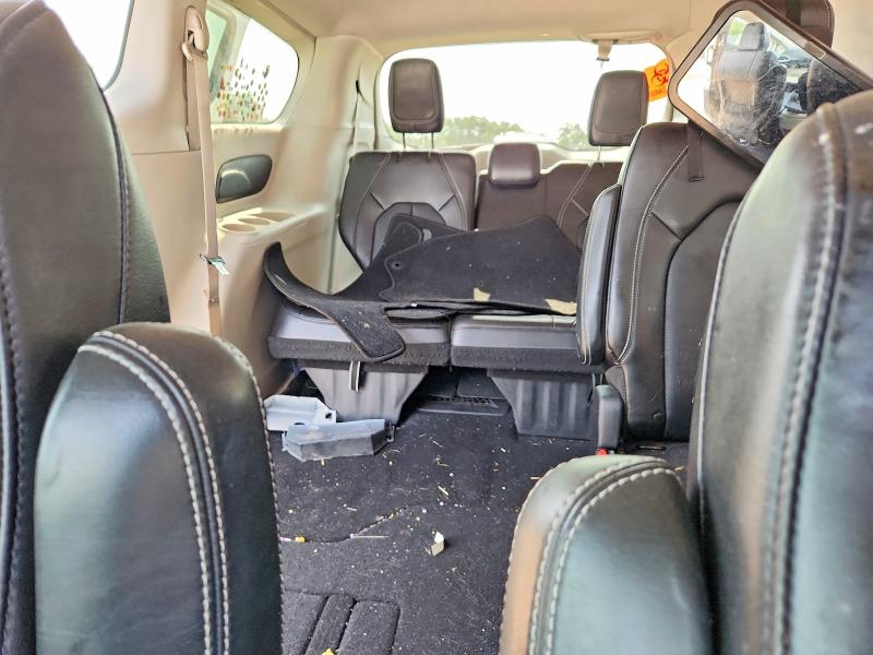 Photo 10 from auction – 2021 CHRYSLER VOYAGER with VIN 2C4RC1DG7MR504505