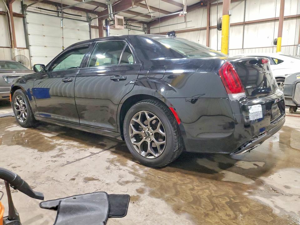Photo 2 from auction – 2016 CHRYSLER 300 with VIN 2C3CCAGG5GH176176