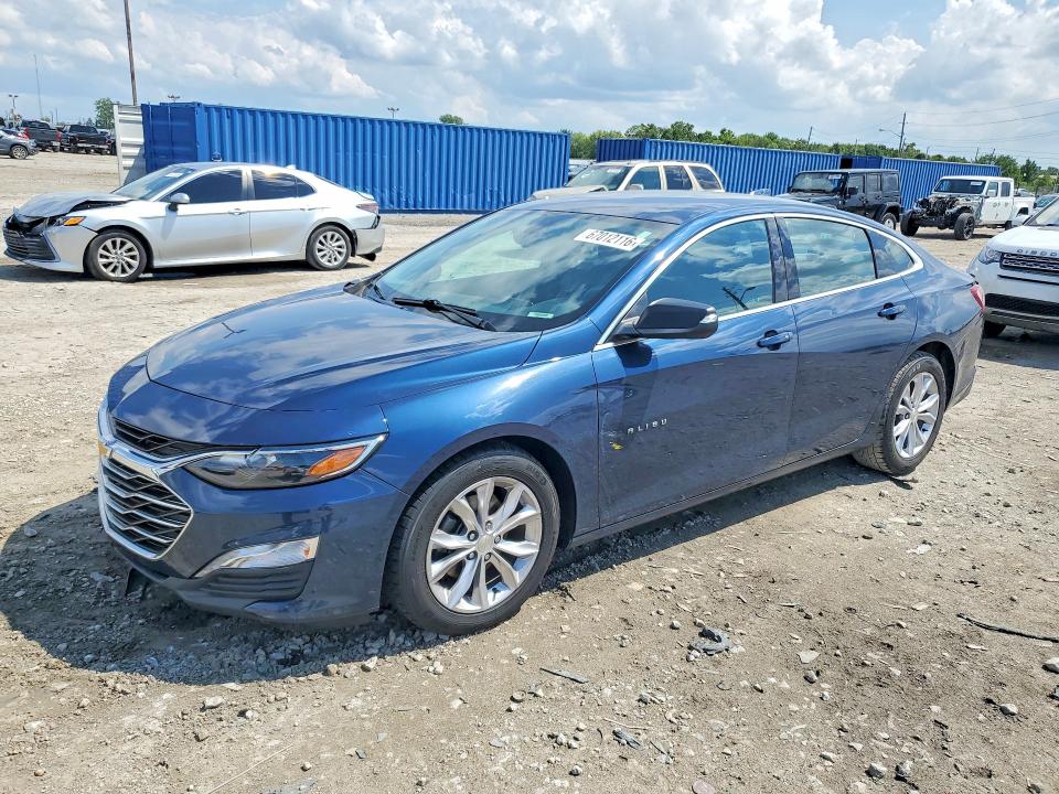 CHEVROLET MALIBU 2019 with VIN 1G1ZD5ST4KF119873 - Photo from auction