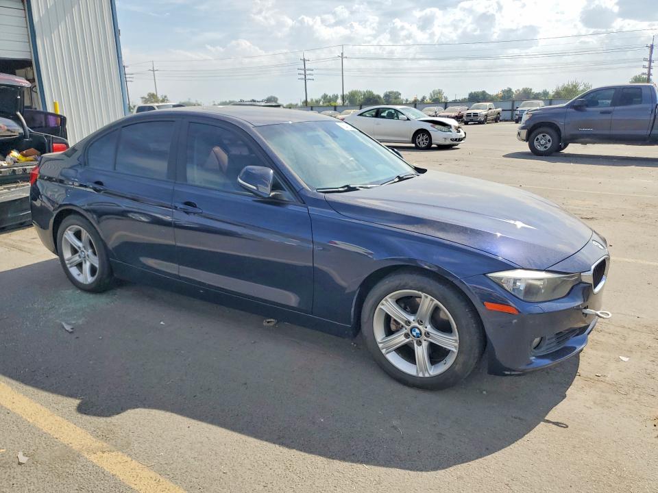 Photo 4 from auction – 2014 BMW 328 with VIN WBA3A5C50EP602052