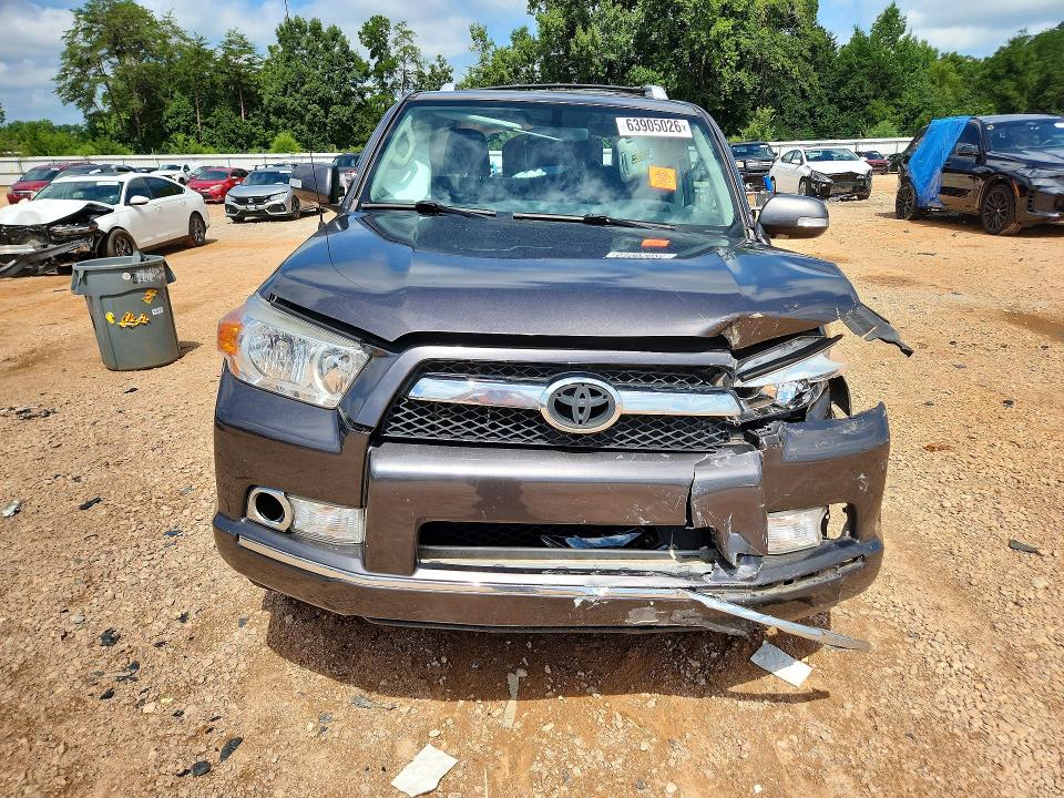 Photo 5 from auction – 2011 TOYOTA 4RUNNER with VIN JTEZU5JR2B5024761
