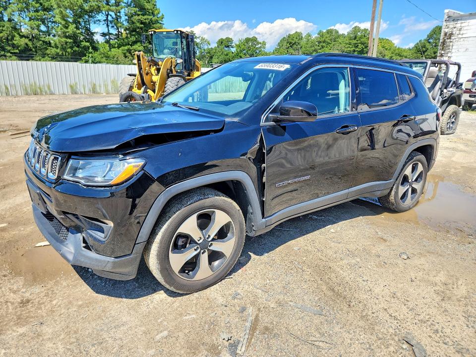 JEEP COMPASS 2018 with VIN 3C4NJCBB4JT124943 - Photo from auction