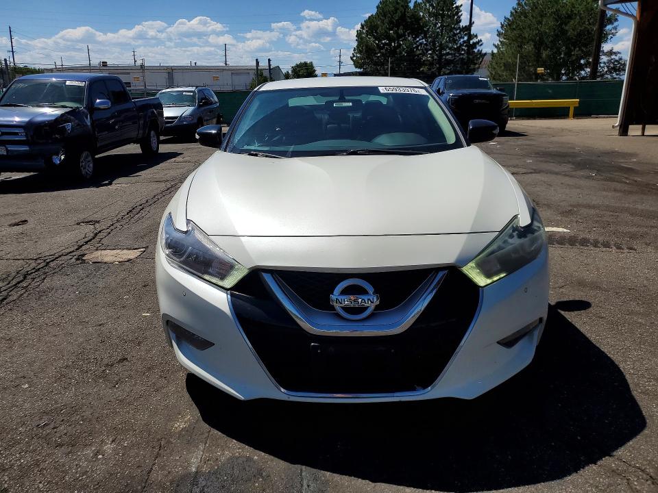 Photo 5 from auction – 2017 NISSAN MAXIMA SR with VIN 1N4AA6AP9HC383694