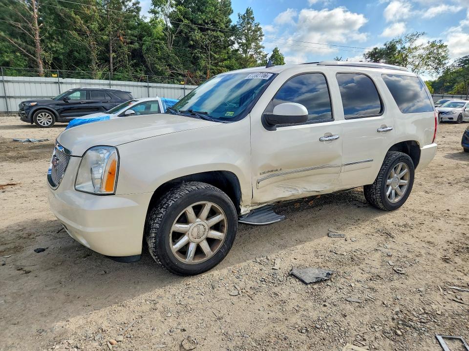 GMC YUKON 2014 with VIN 1GKS2EEF6ER222238 - Photo from auction
