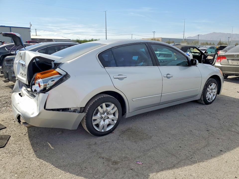 Photo 3 from auction – 2012 NISSAN ALTIMA with VIN 1N4AL2AP6CC184968