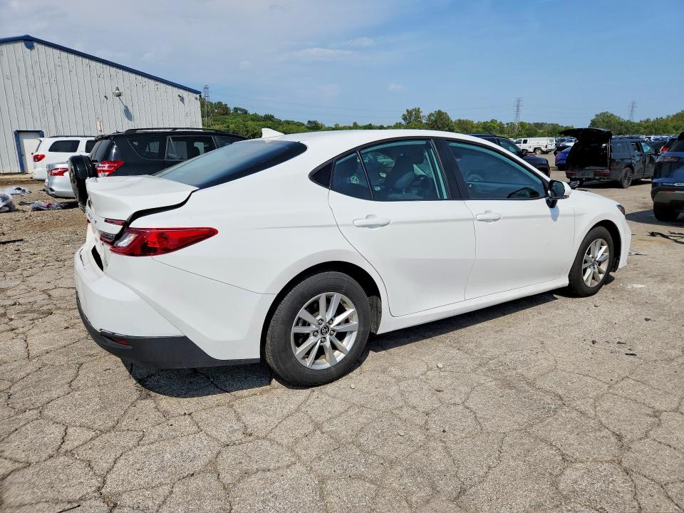Photo 3 from auction – 2025 TOYOTA CAMRY with VIN 4T1DAACKXSU059842