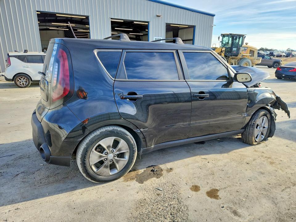 Zdjęcie 3 z aukcji – 2016 KIA SOUL z VIN KNDJN2A29G7287261