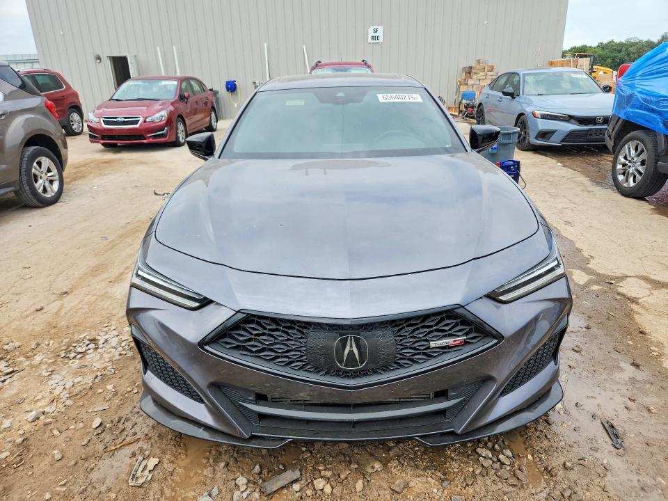 Photo 5 from auction – 2022 ACURA TLX with VIN 19UUB7F91NA000912