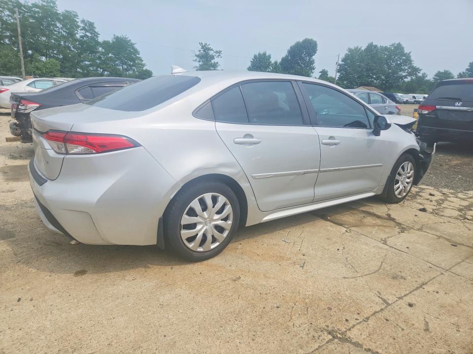 Photo 3 from auction – 2021 TOYOTA COROLLA with VIN 5YFEPMAE1MP264066