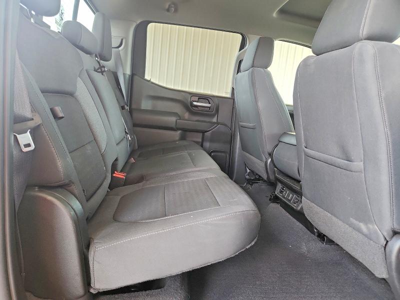 Photo 10 from auction – 2021 CHEVROLET SILVERADO with VIN 1GCUYDED0MZ385820