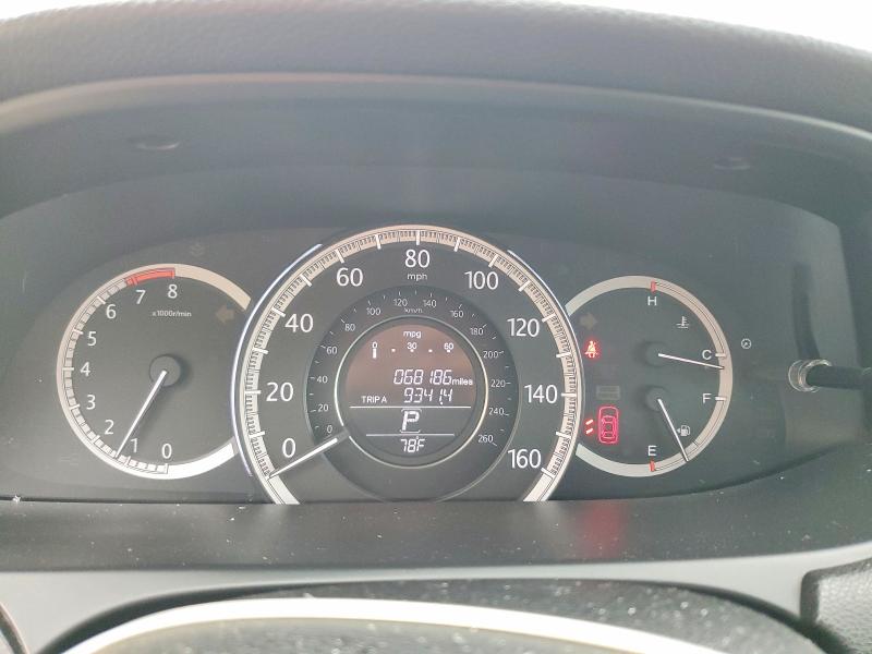 Photo 9 from auction – 2015 HONDA ACCORD with VIN 1HGCR2F85FA068701