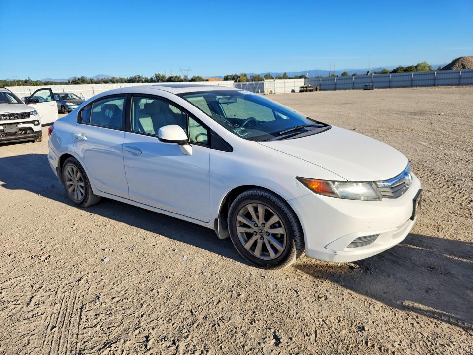 Photo 4 from auction – 2012 HONDA CIVIC with VIN 19XFB2F8XCE353211