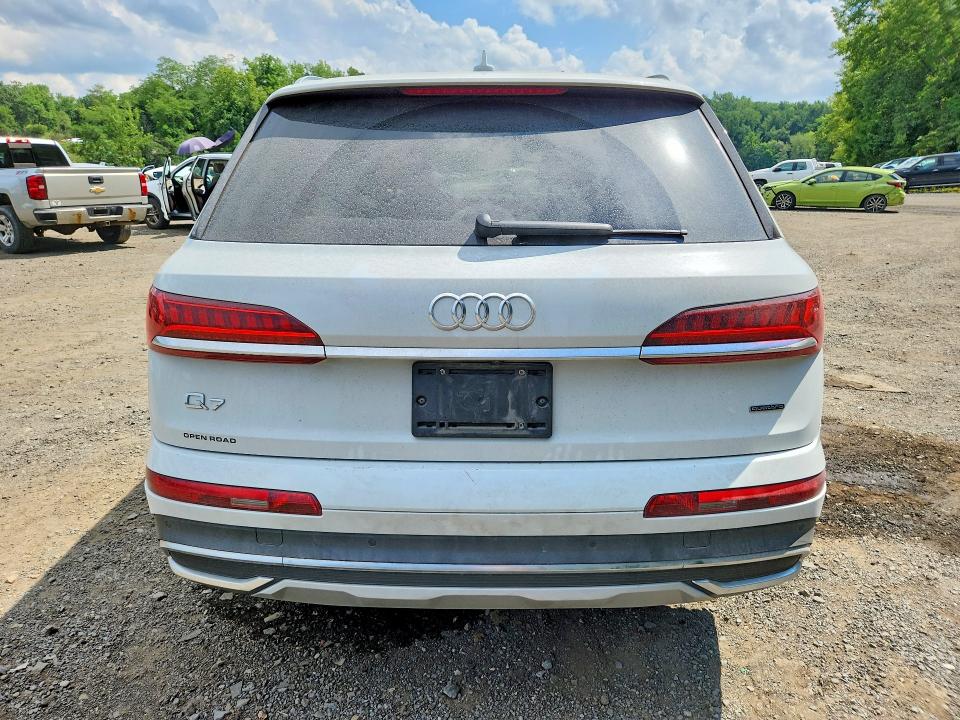 Photo 6 from auction – 2021 AUDI Q7 with VIN WA1LXAF73MD036969