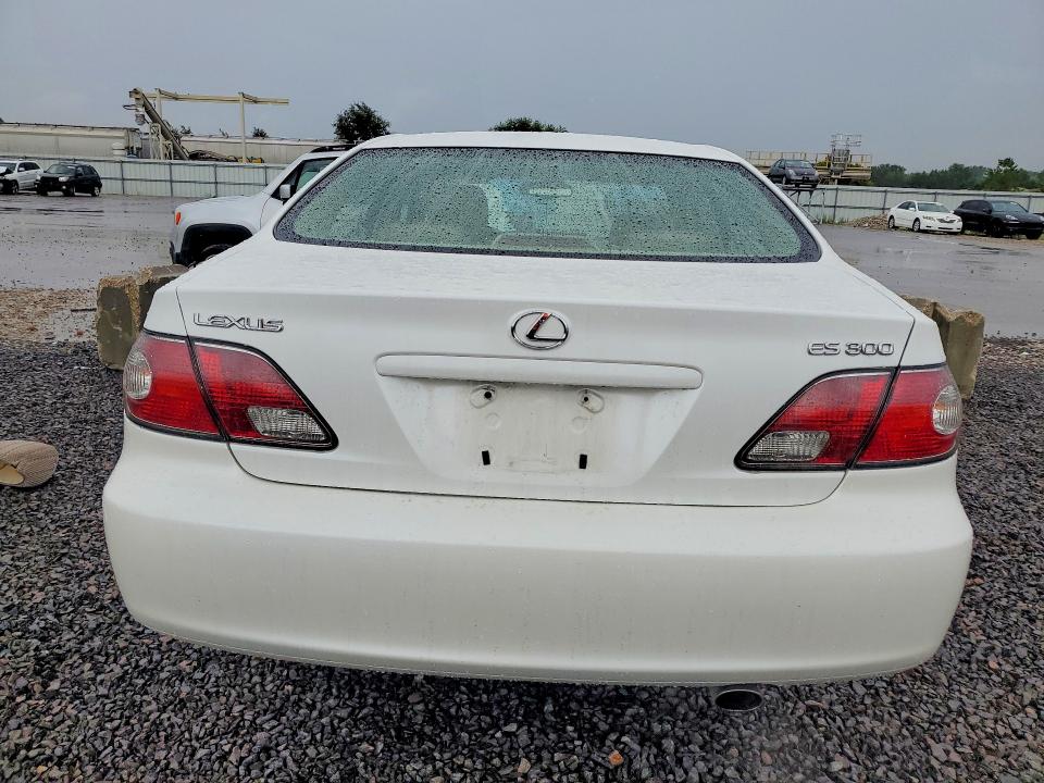 Photo 6 from auction – 2002 LEXUS ES with VIN JTHBF30G820084270