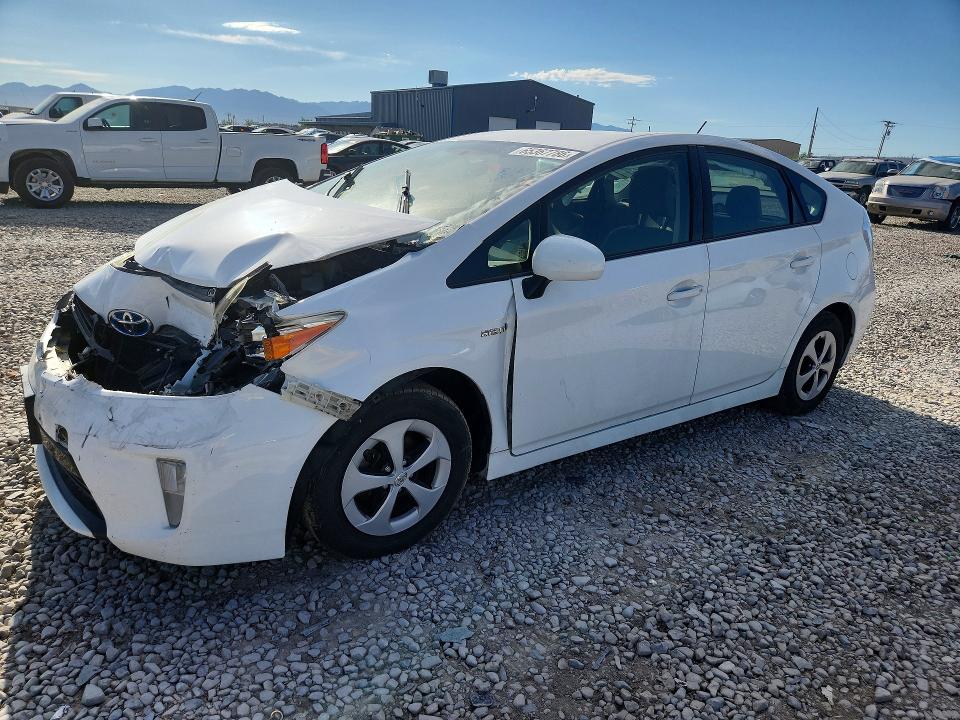 TOYOTA PRIUS 2015 with VIN JTDKN3DU2F1918702 - Photo from auction