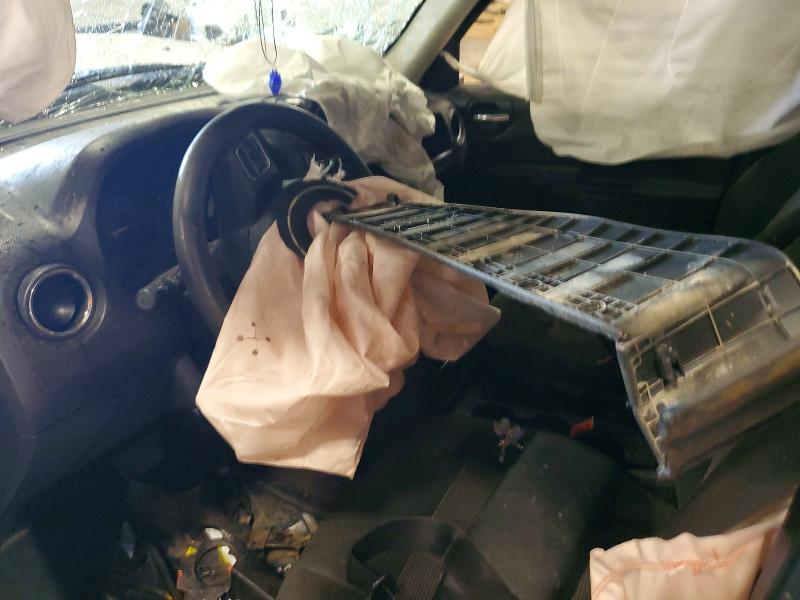 Photo 8 from auction – 2015 JEEP PATRIOT with VIN 1C4NJRAB8FD257867
