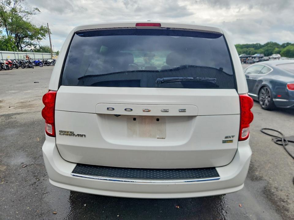 Photo 6 from auction – 2017 DODGE GRAND CARAVAN with VIN 2C4RDGCG2HR864854