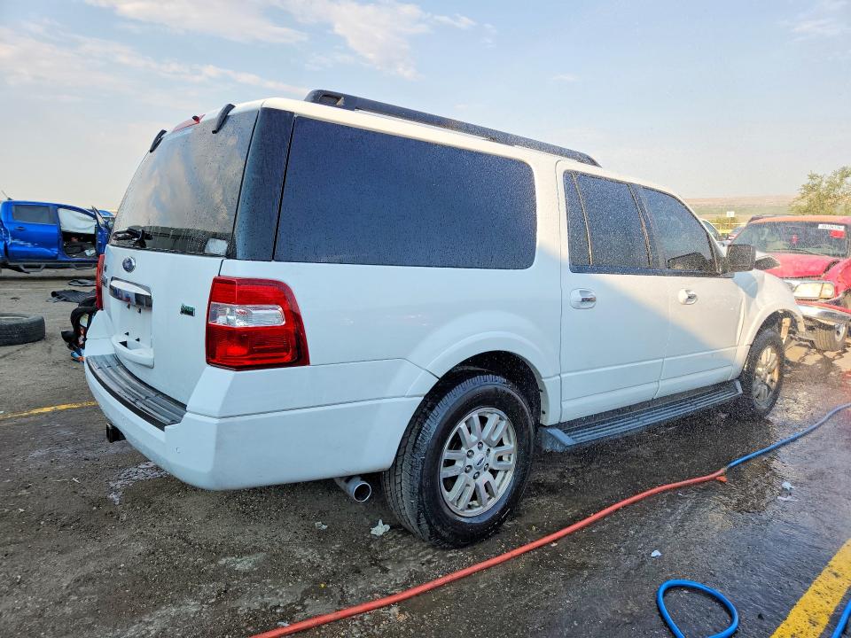 Photo 3 from auction – 2011 FORD EXPEDITION with VIN 1FMJK1J56BEF27038