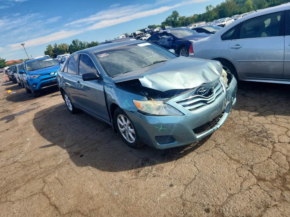 Photo 4 from auction – 2011 TOYOTA CAMRY with VIN 4T4BF3EK9BR095240