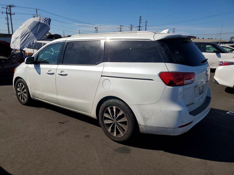 Photo 2 from auction – 2015 KIA SEDONA with VIN KNDMC5C17F6080218