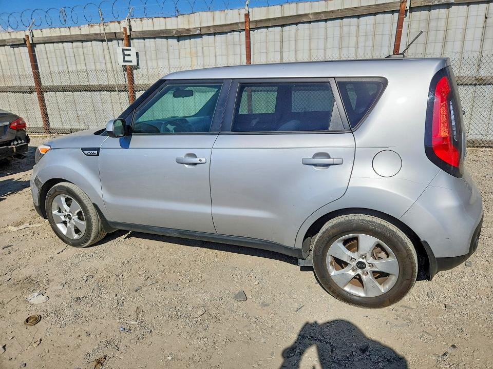 Photo 2 from auction – 2018 KIA SOUL with VIN KNDJN2A29J7587616