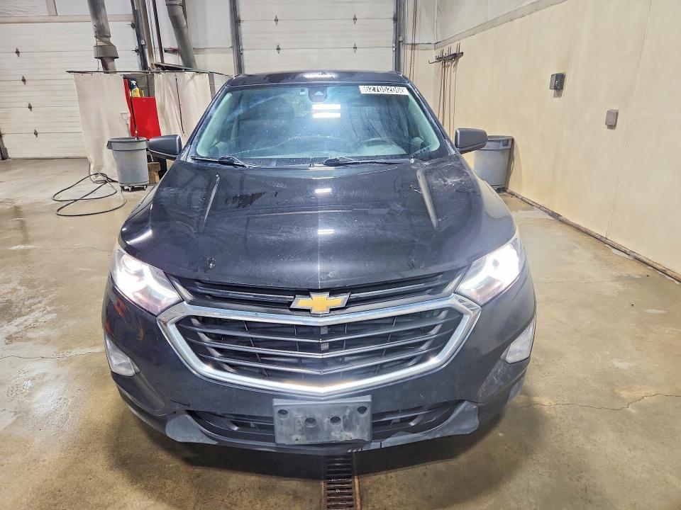 Photo 5 from auction – 2021 CHEVROLET EQUINOX with VIN 2GNAXSEV8M6114915
