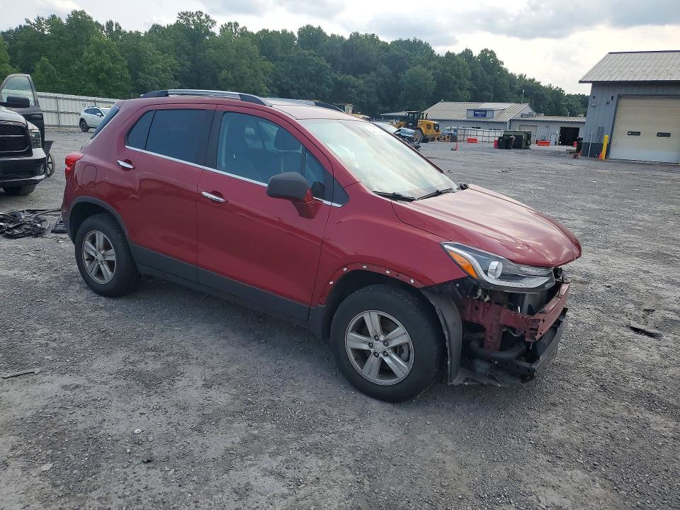 Photo 4 from auction – 2020 CHEVROLET TRAX with VIN 3GNCJPSBXLL230936