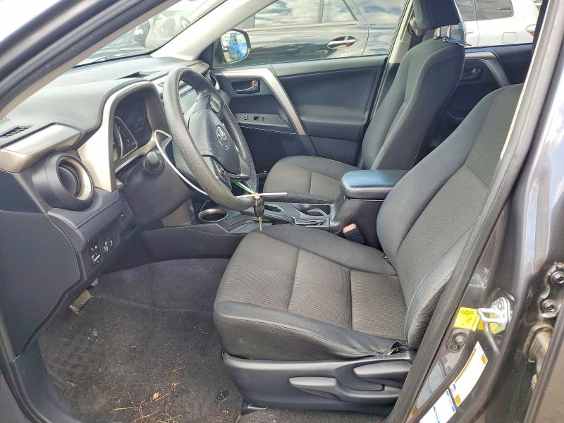 Photo 7 from auction – 2015 TOYOTA RAV4 with VIN JTMBFREV1FD124828