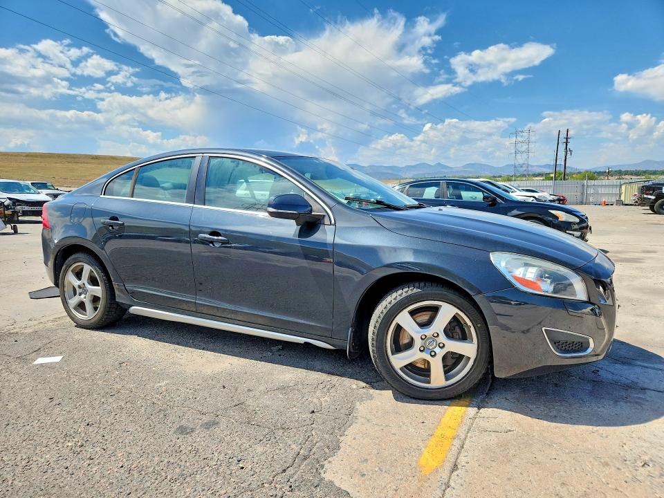 Photo 4 from auction – 2012 VOLVO S60 with VIN YV1622FS6C2104732