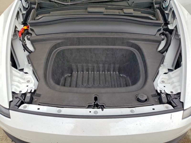 Снимка 11 от търг – 2026 TESLA MODEL Y с VIN 7SAYGDEE7TA663341